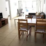 Sun Hall Aparthotel 3*