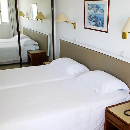 Sun Hall Hotel de apartamente Larnaca