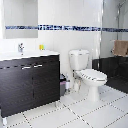 Sun Hall Hotel de apartamente Larnaca