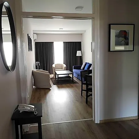 Sun Hall Hotel de apartamente