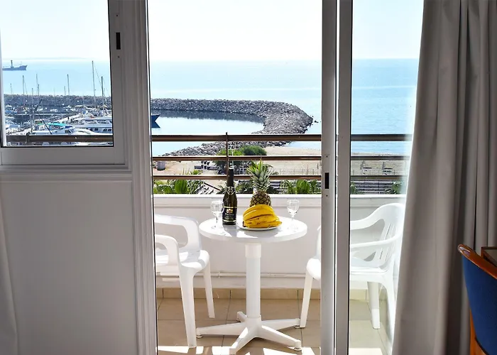 Sun Hall Апарт-отель