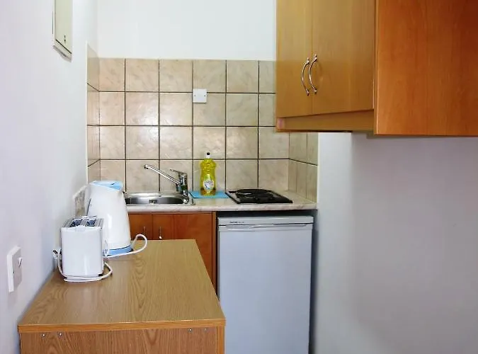 Sun Hall 3* Ларнака